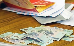 Người yêu cũ bất ngờ mừng cưới 10 triệu đồng, tôi vội giấu vợ: Đến khi sự thật bị bóc trần, cô ấy nói một câu khiến tôi cứng họng