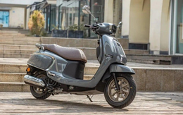 Suzuki ra mắt xe tay ga mới: Phanh ABS, Smart Key, giá ngang Honda Vision