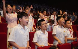 “Chắp cánh tuổi thơ” - Món quà nghệ thuật ý nghĩa dành tặng thiếu nhi Thủ đô dịp 10/10
