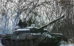 Vì sao Lực lượng vũ trang Ukraine trả lại 'xe tăng châu Phi' T-72UA1 cho nhà máy