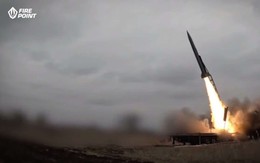 Ukraine lần đầu tiên tấn công Nga bằng tên lửa đạn đạo FP-7