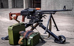 65 năm phục vụ bền bỉ của huyền thoại súng máy đa năng Kalashnikov