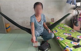 Công an bắt người phụ nữ 51 tuổi lúc 10 giờ sáng