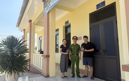 Anh Lê Tuấn Vũ dùng tài khoản ngân hàng của công ty chuyển khoản thành công 200 triệu, sau đó phải đến công an nhờ tra soát giao dịch