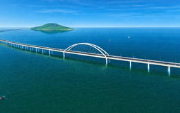 Mỹ mất 42 tháng, Malaysia mất hơn 5 năm nhưng Việt Nam chỉ mất 40 tháng hoàn thành 'siêu công trình' giữa biển, chiều dài hơn 18km