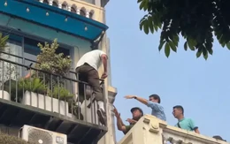 Cháy nhà 4 tầng trên phố Tràng Tiền, Hà Nội
