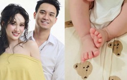 Đức Phạm đăng ảnh con chung với Vũ Thúy Quỳnh?