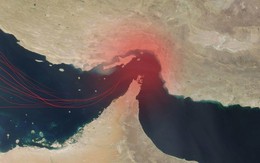Chỉ huy IRGC: Lực lượng Mỹ đã 'tháo chạy' khỏi eo biển Hormuz