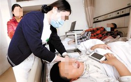 Cậu bé 8 tuổi đã suýt chết vì suy thận cấp, cả đời chạy thận, bác sĩ tức giận: "Bố mẹ chiều quá hóa hại con!"