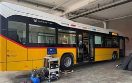 Công nghệ giúp xe buýt điện sạc pin bằng bánh