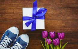 Vì sao người Hàn Quốc kiêng tặng giày cho người khác?