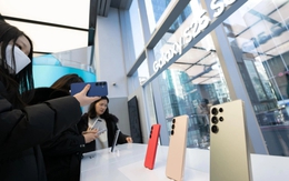 Giá smartphone trung bình đã vượt mốc 400 USD, người dùng chi mạnh tay hơn để mua điện thoại đời cao