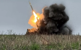 Nga dồn lực tấn công, Ukraine căng mình giữ cửa ngõ Donetsk