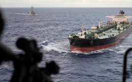 Lực lượng Mỹ đổ bộ lên tàu chở dầu liên quan Nga và Venezuela