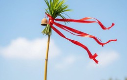 'Vị thần' vô danh trấn trạch suốt đêm giao thừa và 7 ngày đầu năm