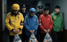 4 shipper bị kết án tù