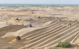 Trung Quốc biến sa mạc Taklamakan thành ‘bể chứa carbon’