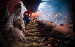 Cảnh tượng ngay lúc này tại một ngôi làng nằm ven sông Hồng: Nghi ngút khói cả ngày lẫn đêm