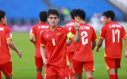 Khuất Văn Khang: Chiến công tầm châu Á & nốt cao trong bản hùng ca!