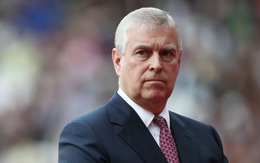 Em trai vua Charles, cựu hoàng tử Anh Andrew bị bắt