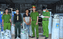 Đồng loạt khám xét 10 địa điểm trong chuyên án lớn, bắt 16 đối tượng, thu hàng trăm tấn tang vật