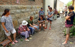 Bỏ 1,3 tỷ về quê xây nhà, ở chưa tròn một tuần người đàn ông lặng lẽ khóa cửa rời đi vì câu nói này