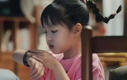 Bí mật ẩn giấu trong chiếc đồng hồ thông minh khiến tôi nhận ra: Thế hệ trẻ em này cô đơn đến mức nào!