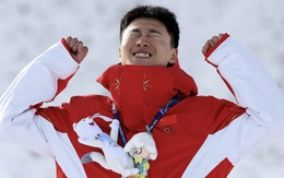 Hai vợ chồng người Trung Quốc cùng giành HCV môn trượt tuyết tự do Olympic