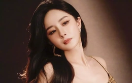 Dương Mịch có nhiều cảnh khoe thân