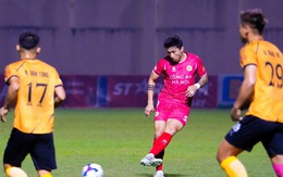 Cả Đông Nam Á ngỡ ngàng vì Văn Hậu