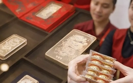 Giá vàng, bạc giảm mạnh sau ngày Vía Thần tài