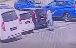 Thấy có người hỏi đường, người phụ nữ nhiệt tình chỉ giúp, không ngờ mất luôn cả ô tô