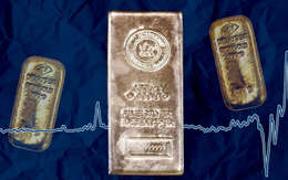 Giá bạc lên đỉnh rồi nhanh chóng chứng kiến cú sập 30%: Nhiều nhà đầu tư nhỏ lẻ trắng tay, mất 650 triệu đồng chỉ trong vài ngày