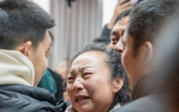 1 lần đưa con đi mua sắm Tết, cặp cha mẹ vướng phải bi kịch kéo dài suốt 37 năm: Cái kết mới là điều không ai ngờ!