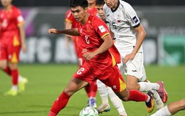 Lâm Đồng tặng bằng khen cho cầu thủ Nguyễn Lê Phát của U23 Việt Nam