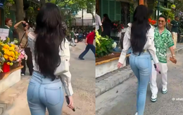 "Ông hoàng nhạc Việt" gặp “nữ hoàng nội y” gây chú ý