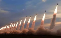 Iran phóng 10 tên lửa mang đầu đạn nặng hơn 1 tấn về phía Israel