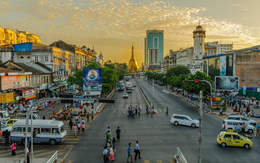 Thiếu xăng dầu nghiêm trọng, nước Đông Nam Á này áp chiêu cấm lạ lùng lên xe cộ