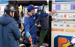 Người dân chú ý: Hành vi này liên quan đến xăng dầu có thể bị phạt đến 5 tỷ đồng, thậm chí phạt tù 15 năm