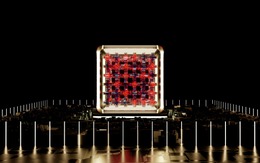 Thiết bị chấm lượng tử Trung Quốc tạo photon đôi tinh khiết 98,3% mở đường cho mạng lượng tử và truyền thông siêu bảo mật