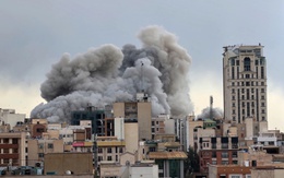 Iran dọa 'tàn phá, huỷ diệt khủng khiếp' cơ sở hạ tầng dầu khí trong khu vực