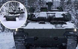 Xe chiến đấu 38 tấn phô diễn sức mạnh giữa băng giá Bắc Âu