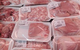 Thịt heo đóng khay trong siêu thị: Nhân viên nói thẳng "khay nào nên tránh"