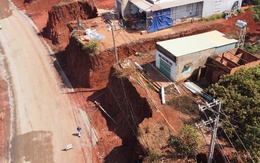 Toàn cảnh vụ nhà dân cheo leo bên mép vực gây bức xúc ở Đồng Nai