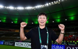 Báo Indonesia trầm trồ với tỉ lệ “thành công 100%” của HLV Kim Sang-sik