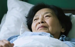 1,7 triệu đồng/tháng ở quê vẫn sống thoải mái, 10 triệu ở thành phố vẫn hết sạch: Câu chuyện 2 người mẹ khiến tôi hiểu lại bài toán tiền hưu trí