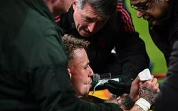 Cầu thủ Galatasaray phải nối ngón tay vì tai nạn hy hữu ở trận thua Liverpool