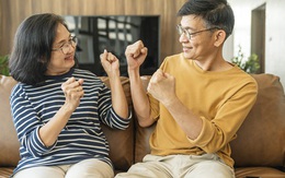 30 năm sống êm đềm bên nhau nhưng vừa nghỉ hưu được 3 tháng, mọi thứ đã lệch nhịp khiến tôi nhận ra một bài học quan trọng