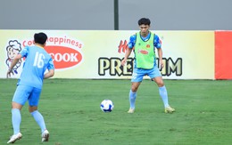 Người mới ở ĐT Việt Nam nói thẳng về Nguyễn Xuân Son, vẫn tự tin “cạnh tranh sòng phẳng”