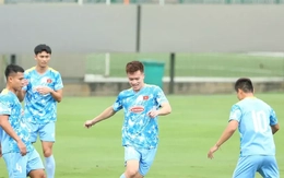 Khuất Văn Khang cùng các đồng đội hướng đến mục tiêu thắng Malaysia vào ngày 31-3